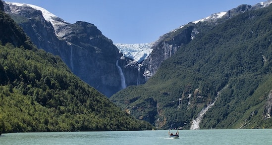Le glacier suspendu (Parc national Queulat), Chili