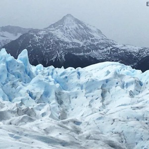 Trekking Sur Le Glacier Perito Moreno Par Nos Deux Clientes En Patagonie